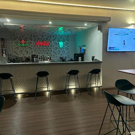Daos Suites & Terrace Marbella Eksteriør bilde