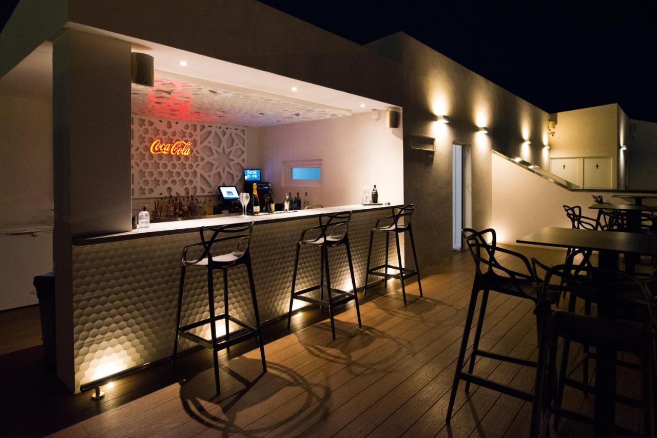 Daos Suites & Terrace Marbella Eksteriør bilde