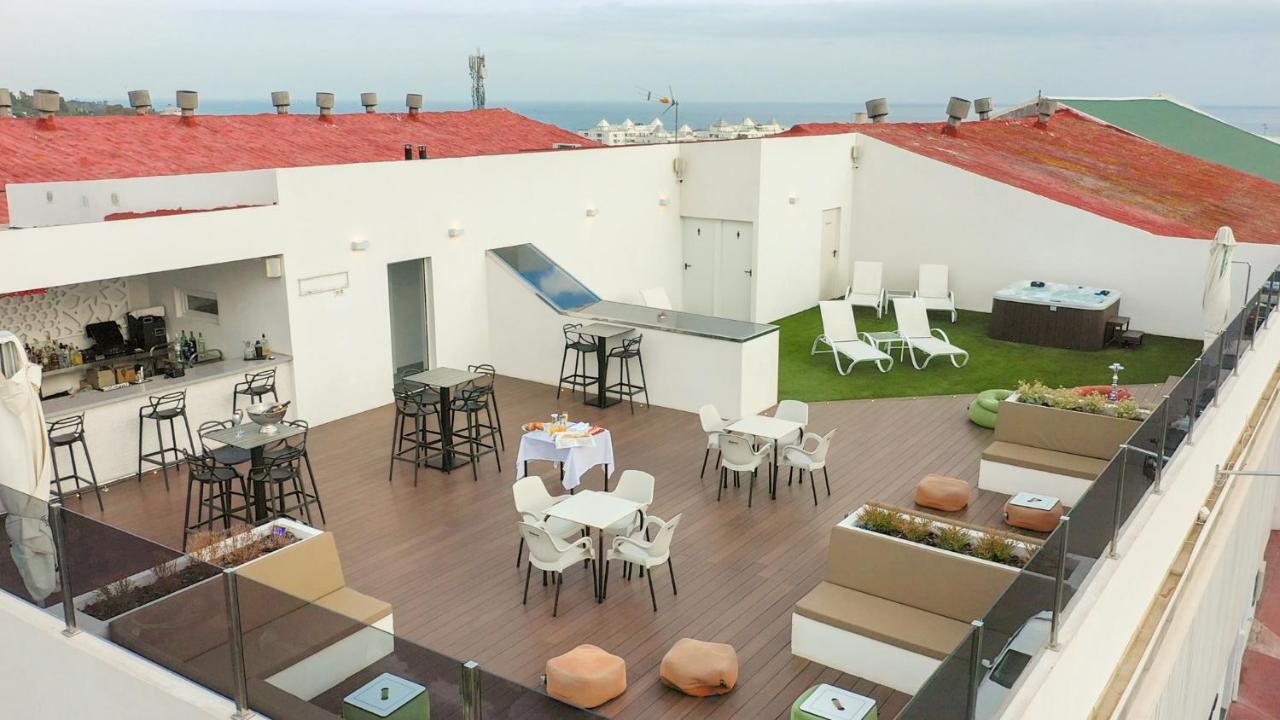 Daos Suites & Terrace Marbella Eksteriør bilde