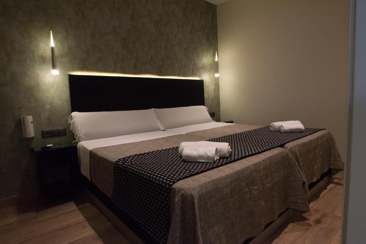 Daos Suites & Terrace Marbella Eksteriør bilde