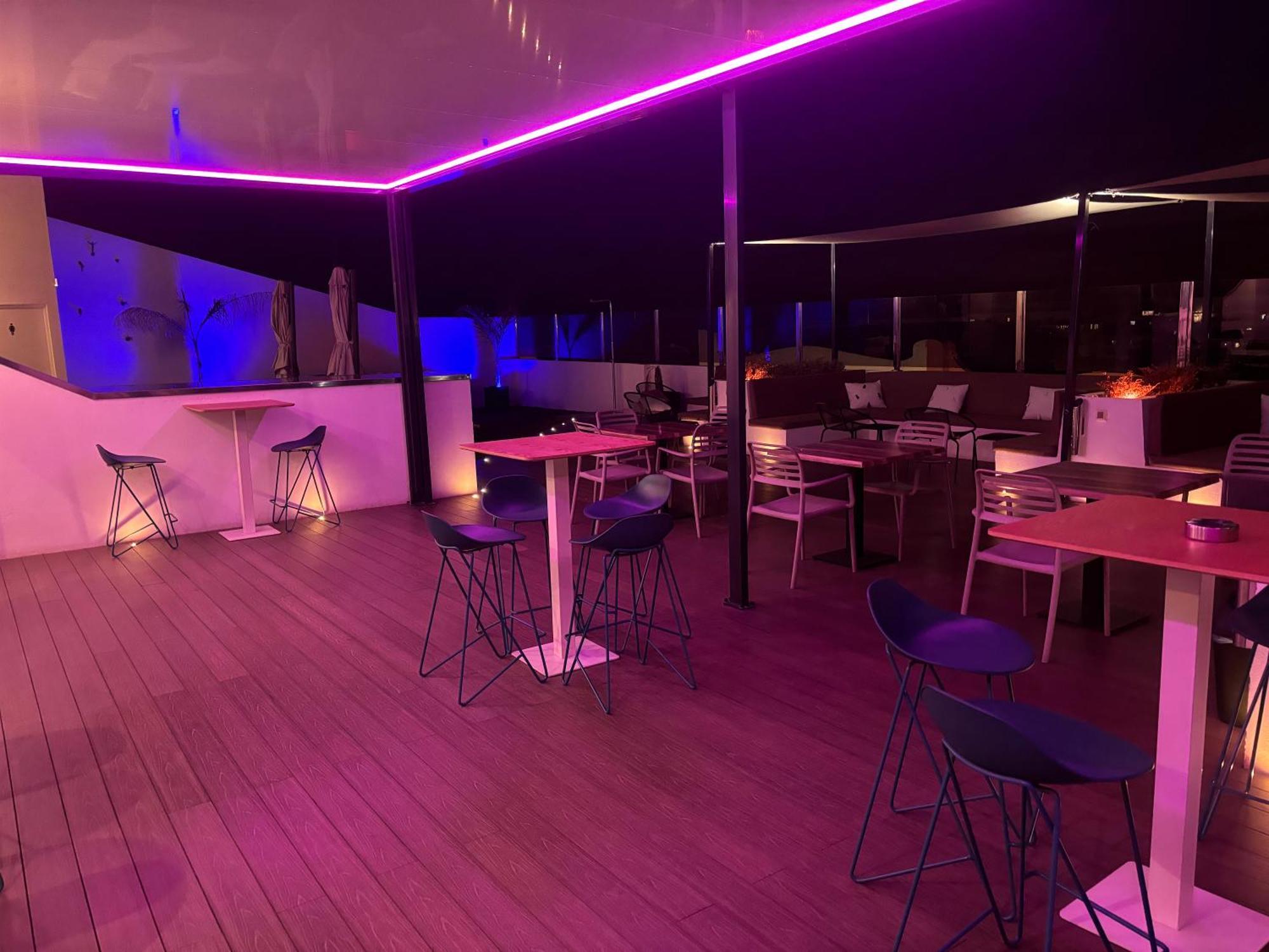 Daos Suites & Terrace Marbella Eksteriør bilde